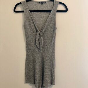 Kendall &‎ Kylie Gray Romper Size XS